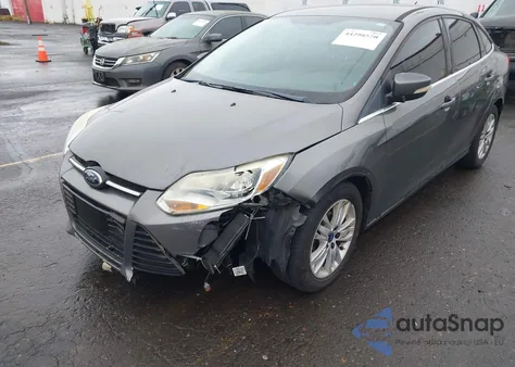 2012 Ford Focus Sel z USA, uszkodzony, nr VIN 1FAHP3H26CL339747